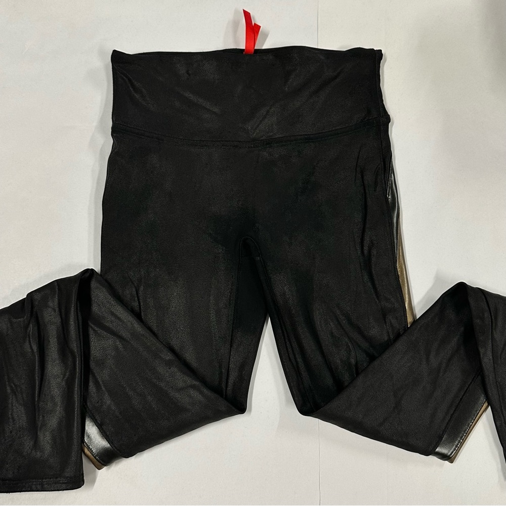Womens‎ shiny Spanx leggings by Sara Blakey size small